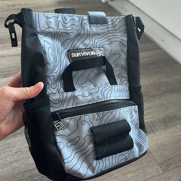 Black Diamond Other - NWOT SURVIVOR CHALK BAG
